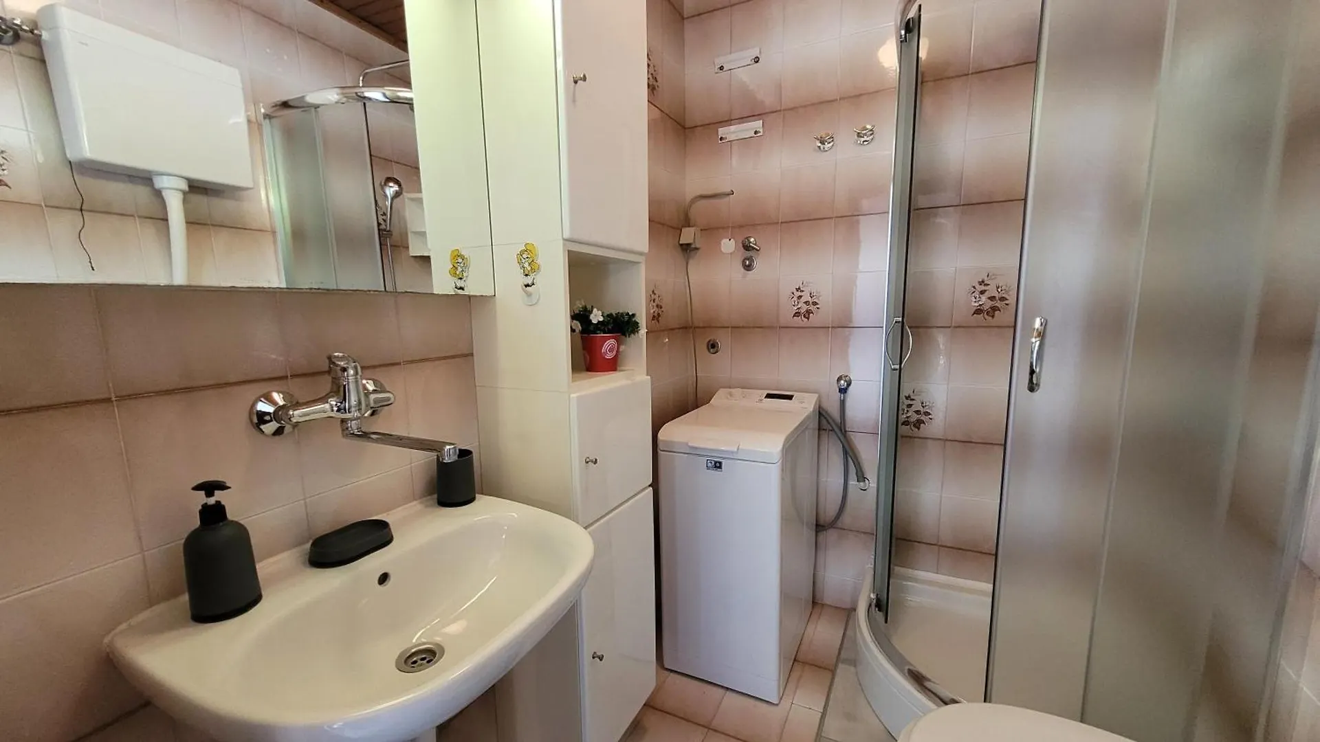 Apartment Potnar Z Malinska 0*,  Croatia